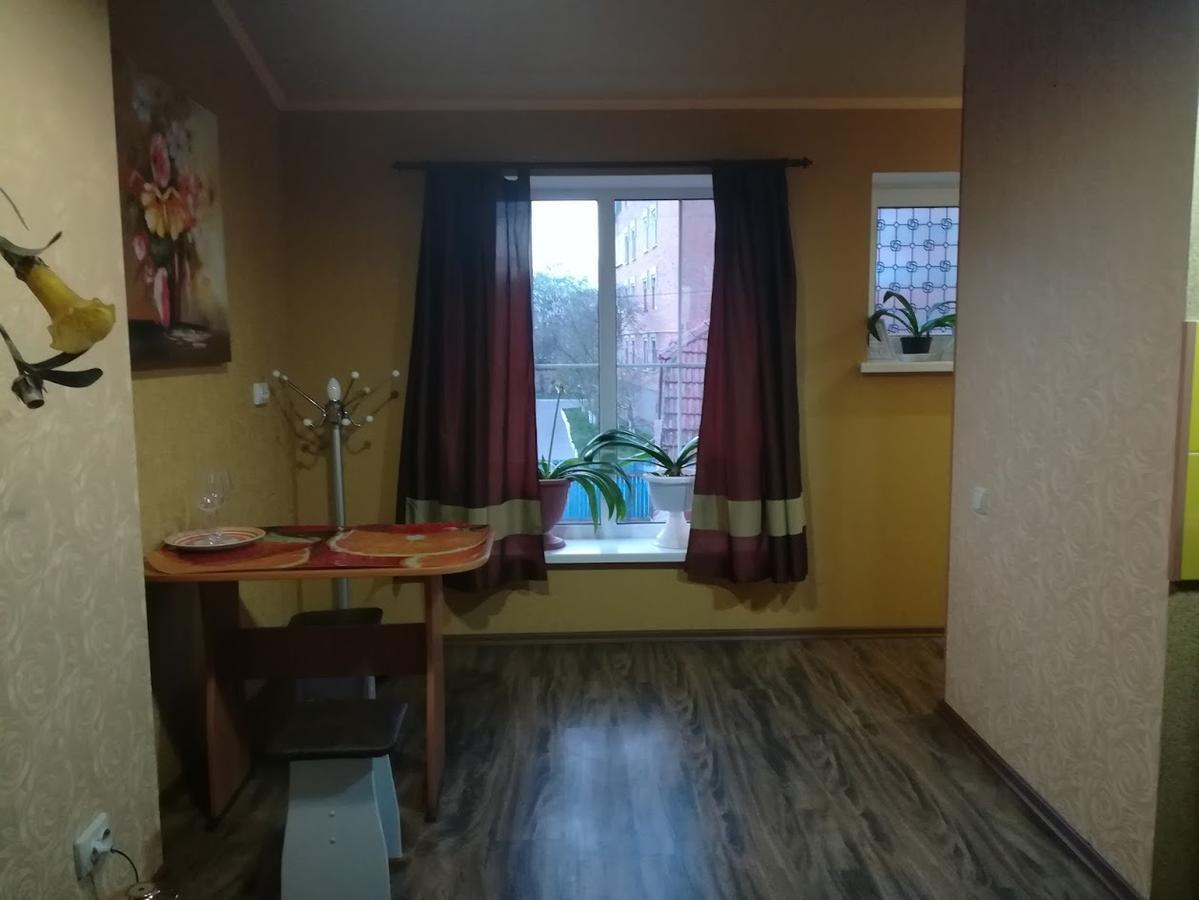 Апельсин Myrhorod Esterno foto